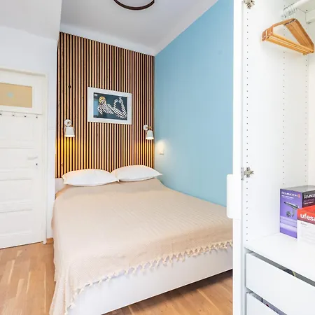 Apartament California *