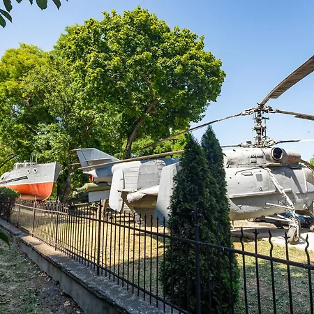 Apartament California *