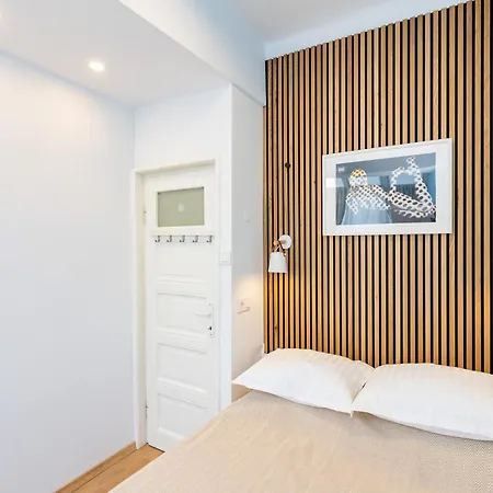 California Apartman